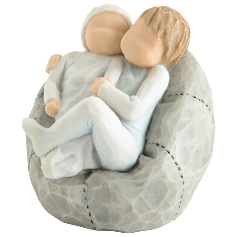 hallmark Willow Tree® My New Baby Sky Figurine