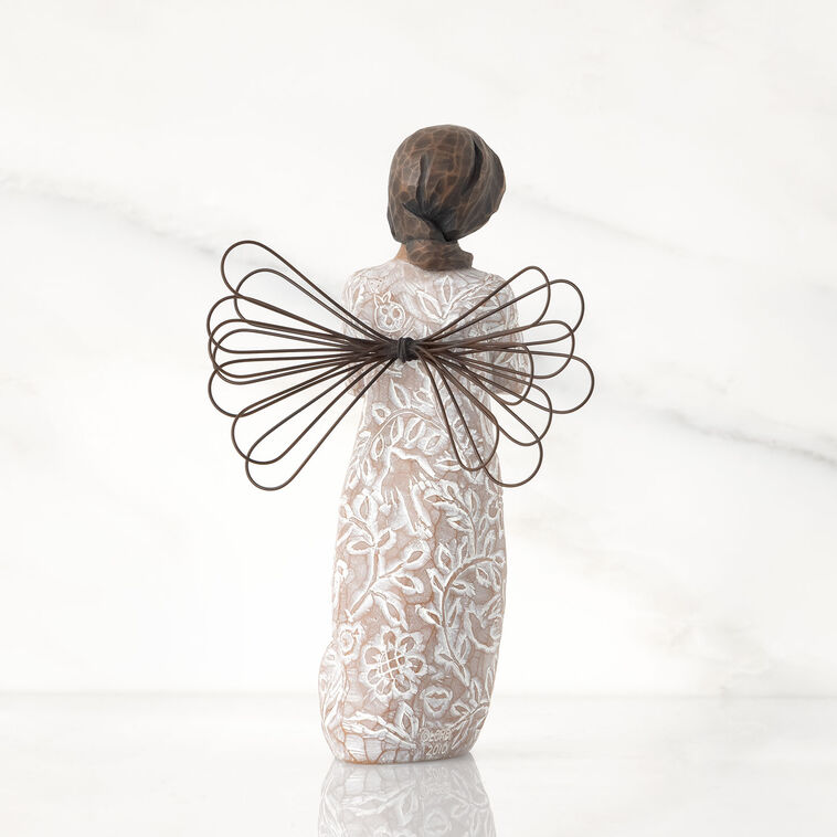 Hallmark Willow Tree Remembrance Angel Figurine 5"