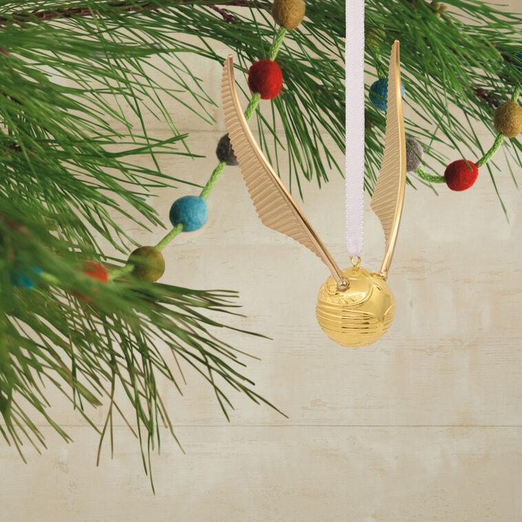 Hallmark Harry Potter™ Golden Snitch™ Metal Hallmark Ornament
