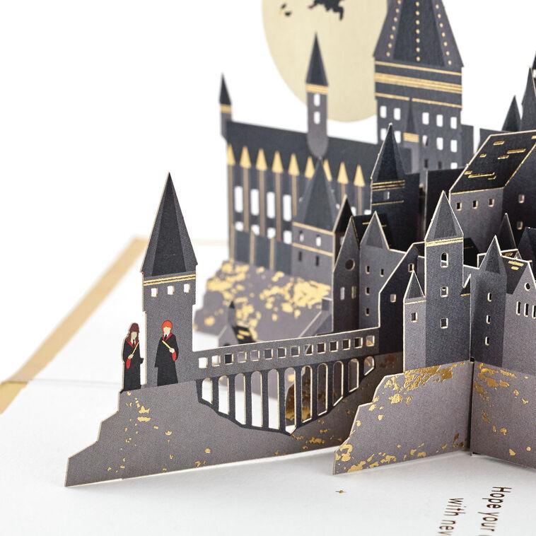 Hallmark Harry Potter™ Hogwarts™ Castle 3D Pop-Up Card