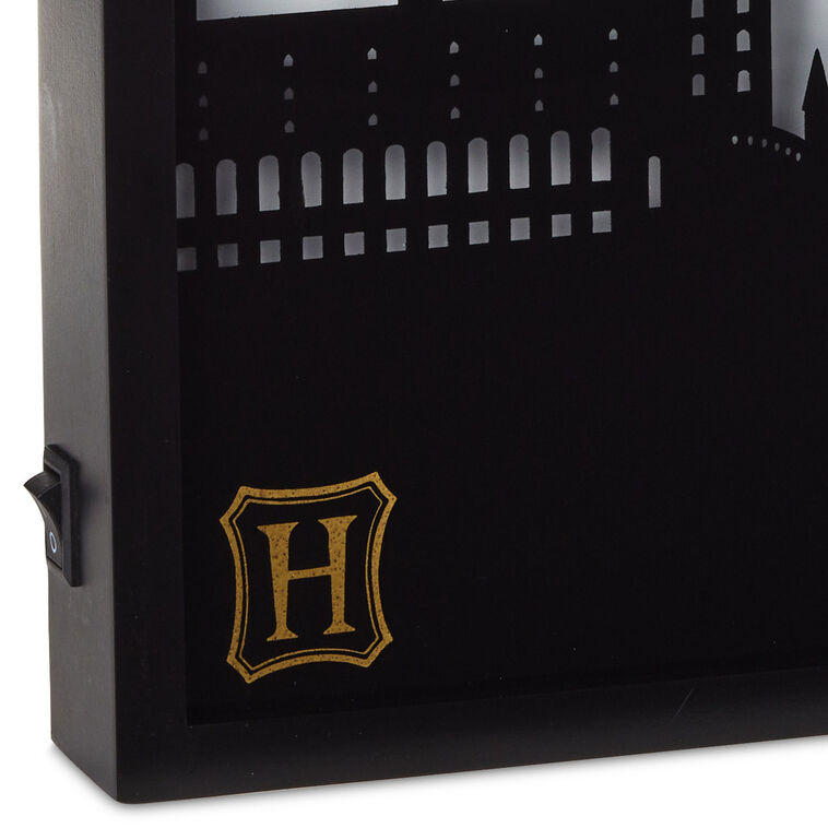 Hallmark Harry Potter™ Hogwarts™ Lighted Shadow Box Wall Decor 10.5"