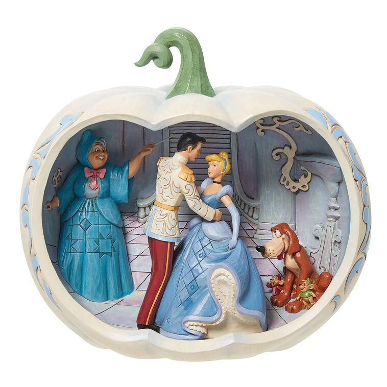 hallmark Jim Shore Disney Cinderella Scene in Carved Pumpkin Figurine 8"