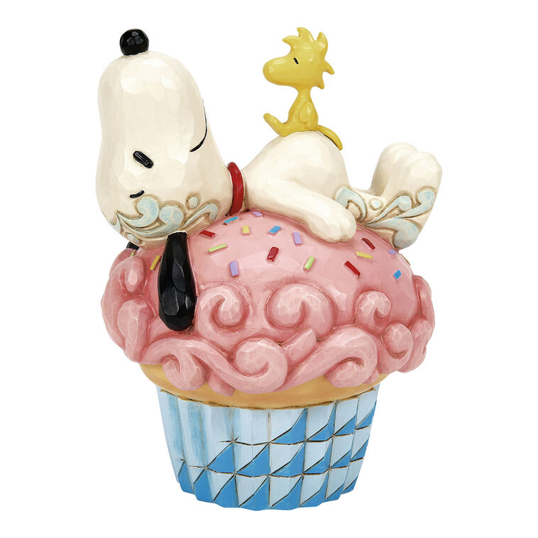 hallmark Jim Shore Peanuts Snoopy and Woodstock on Cupcake Figurine 5.3"
