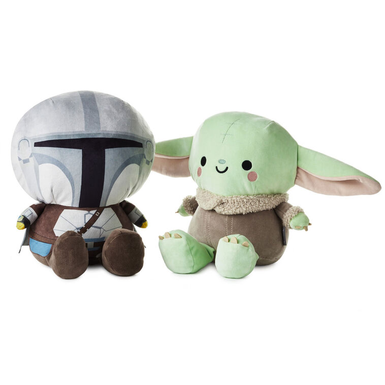 Hallmark Large Better Together Star Wars: The Mandalorian™ And Grogu™ Magnetic Plush Pair 10.5"