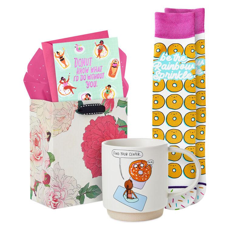 hallmark Love You a Hole Lot Friend Birthday Gift Set