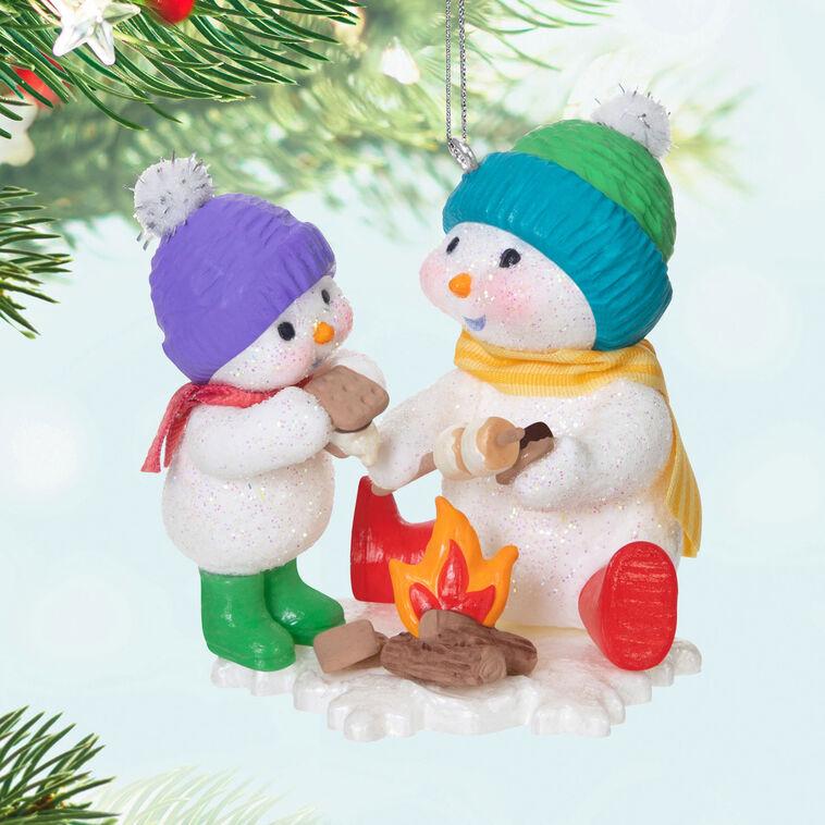 Hallmark Making Memories Scrumptious S'mores Ornament