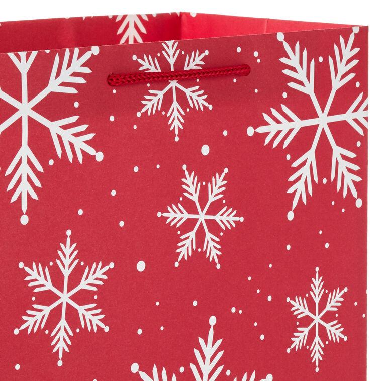 Hallmark Merry And Bright 8-Pack Assortment Christmas Gift Bags