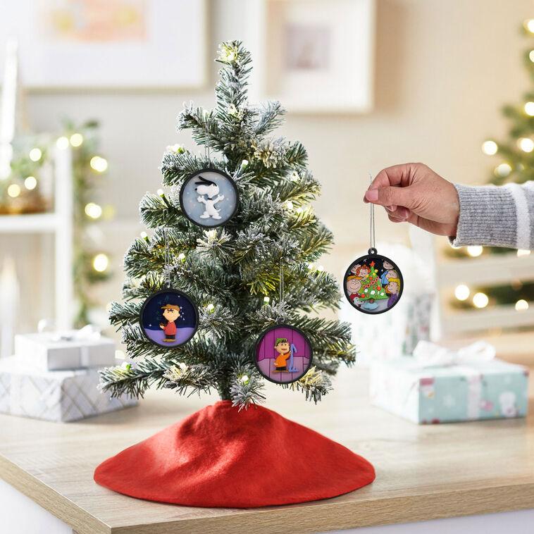 Hallmark Mini Peanuts® Scenes Shatterproof Hallmark Ornaments Set Of 4