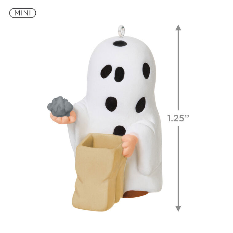 Hallmark Mini The Peanuts® Gang Charlie Brown Ornament 1.25"