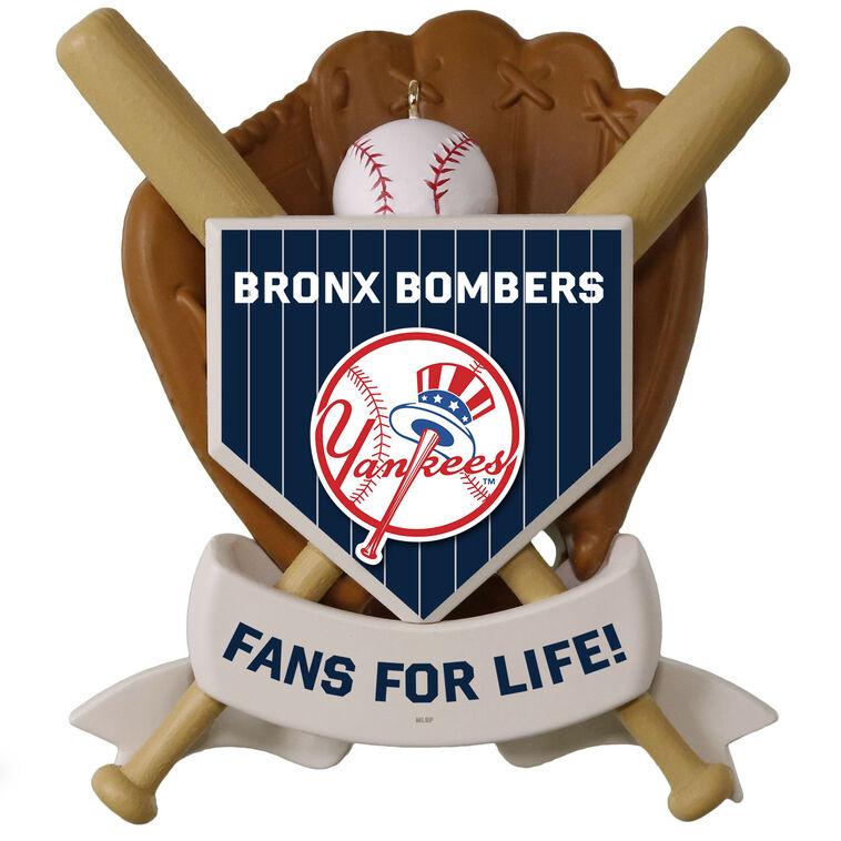 Hallmark MLB New York Yankees™ Baseball Personalized Ornament Custom Text
