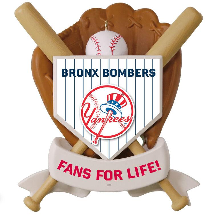 hallmark MLB New York Yankees™ Baseball Personalized Ornament Custom Text