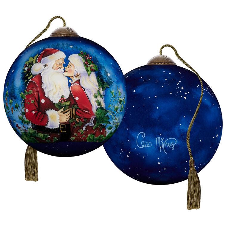 Hallmark Ne'Qwa Art Merry Kiss-Mas Santa And Mrs. Claus Glass Christmas Ornament