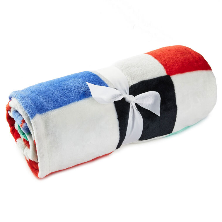 Hallmark Peanuts® Gang Checkered Throw Blanket 50x60