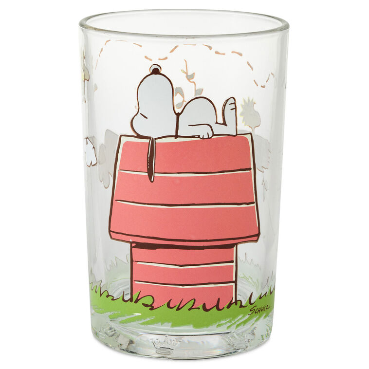 hallmark Peanuts® Snoopy on Doghouse Collectible Drinking Glass 13.5 oz