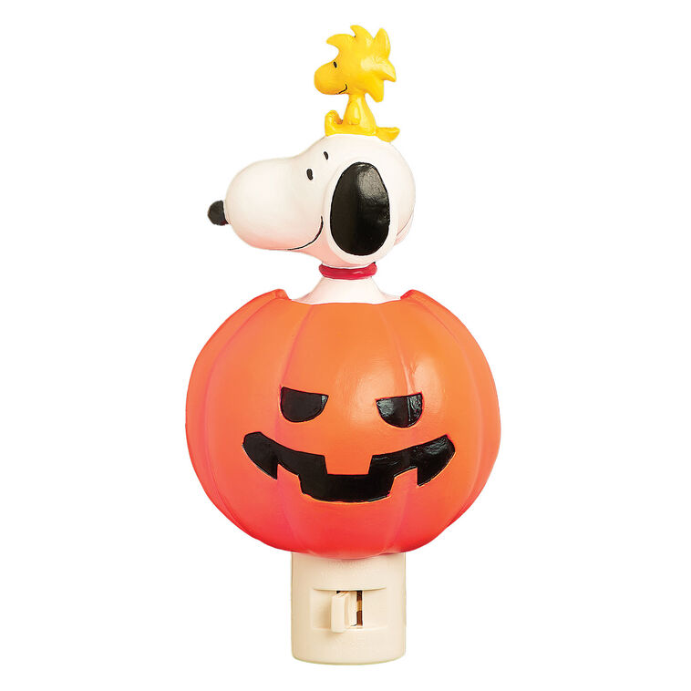 hallmark Roman Peanuts Snoopy in Jack-o'-Lantern Night-Light