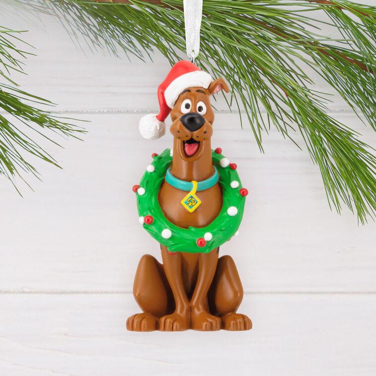 Hallmark Scooby-Doo™ With Wreath Hallmark Ornament