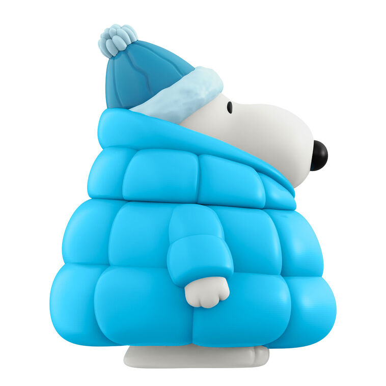 Hallmark Super7 Peanuts Fun Fun Puffy Coat Snoopy Vinyl Figurine 5"