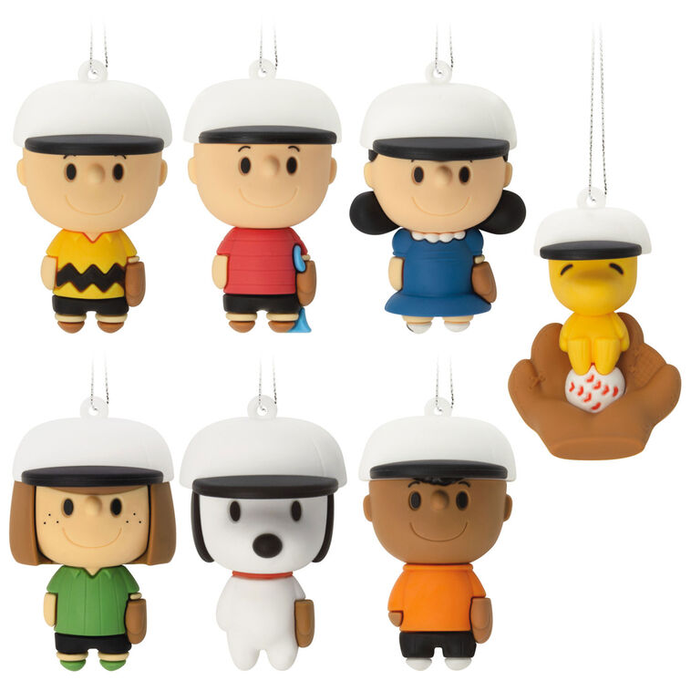 Hallmark The Peanuts® Gang Baseball Mystery Hallmark Ornament
