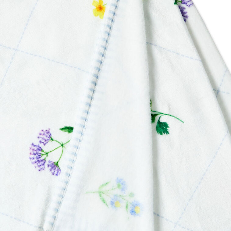 Hallmark Wildflowers On Cream Diamonds Throw Blanket 50x60