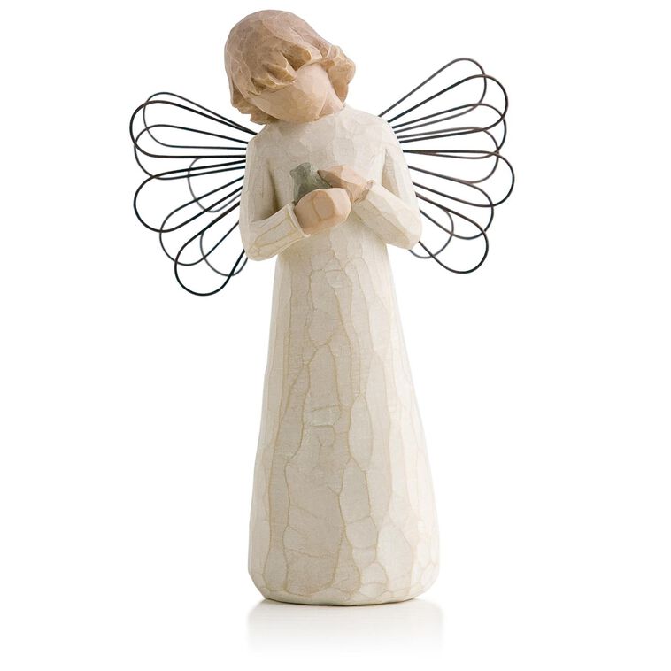hallmark Willow Tree® Angel of Healing Friendship Figurine