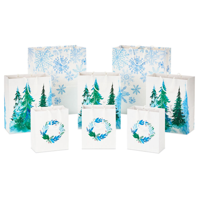 hallmark Winter Wonder 8-Pack Holiday Gift Bags Assorted Sizes and Designs