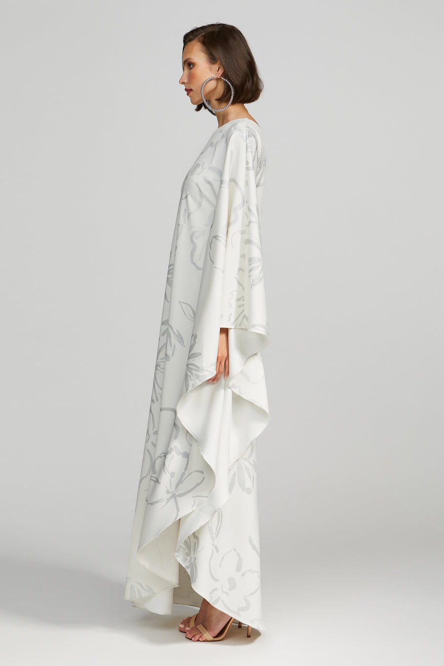 Halston Heritage Nevean Caftain In Foil Crepe