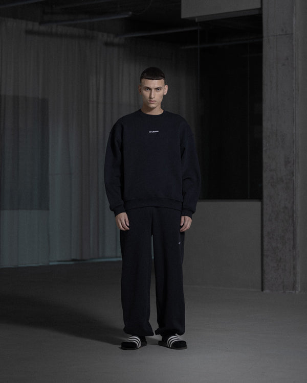 Han Kjobenhavn Daily Oversized Crewneck - Black