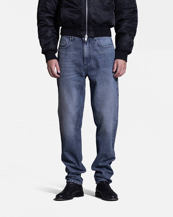 han kjobenhavn Tapered Denim Jeans - Dirty Blue