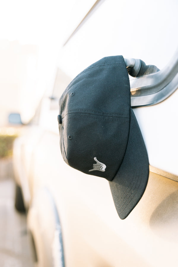 hang loose Shaka Poly Cap - Black