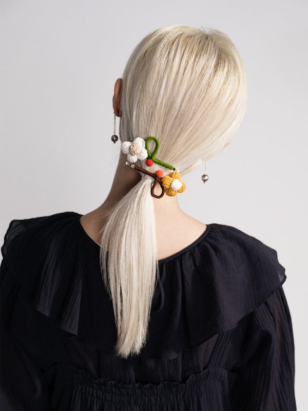 Hansel From Basel Dapper Daisy Bobby Pin Hair Clips Lemon