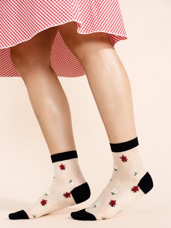 Hansel From Basel Dainty Sheer Short Crew Sheer