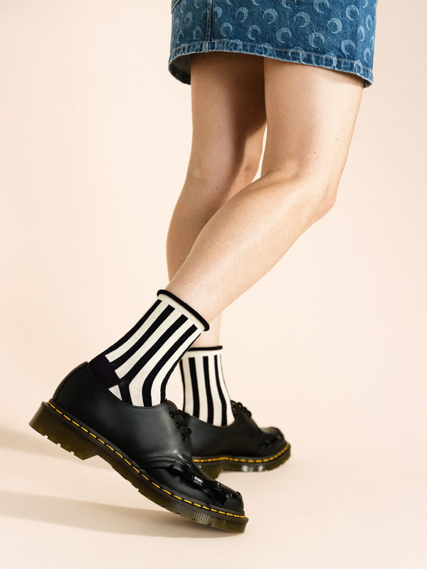 Hansel From Basel Pantomime Crew Black