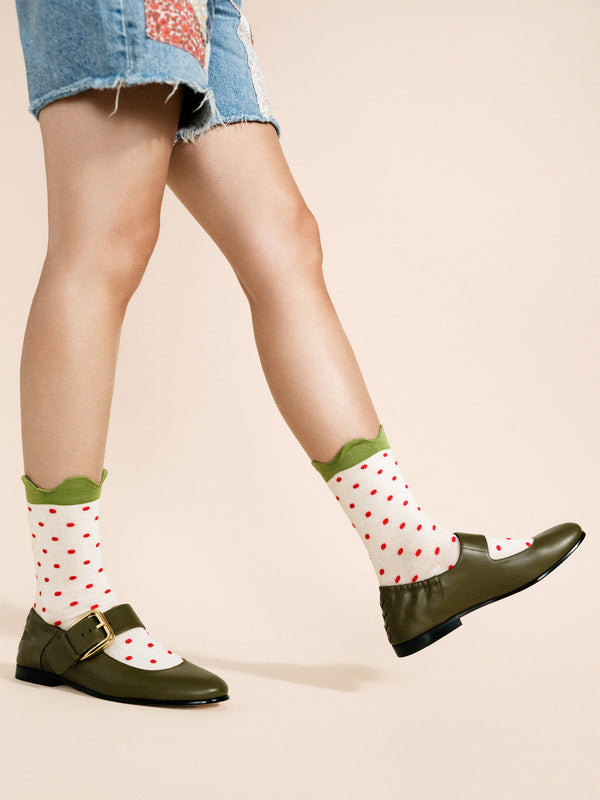 Hansel From Basel Pineberry Crew White