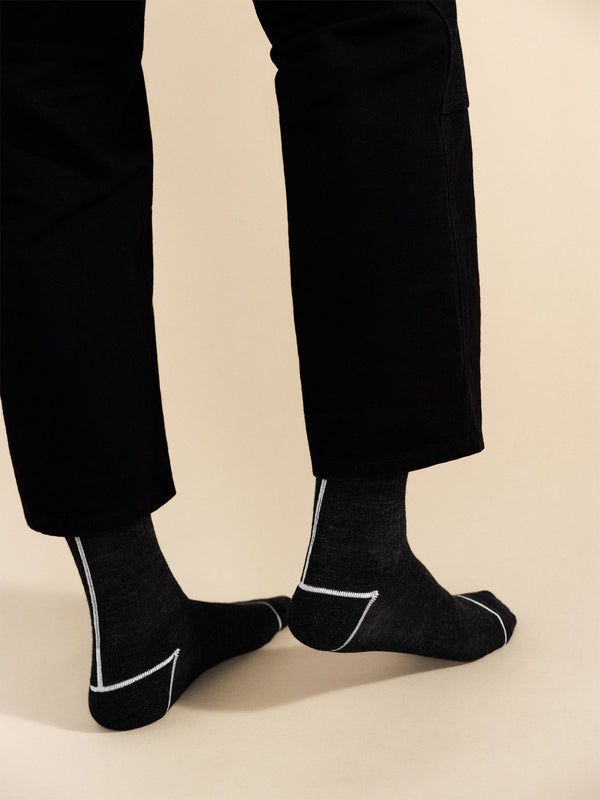 Hansel From Basel Outline Athletic Wool Men's Crew Black