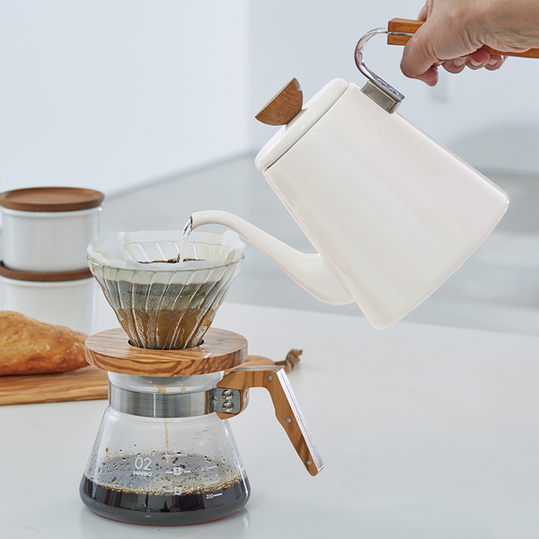 Hario Coffee Pour Over Brewing Kettle Bona 800mL White Enamel
