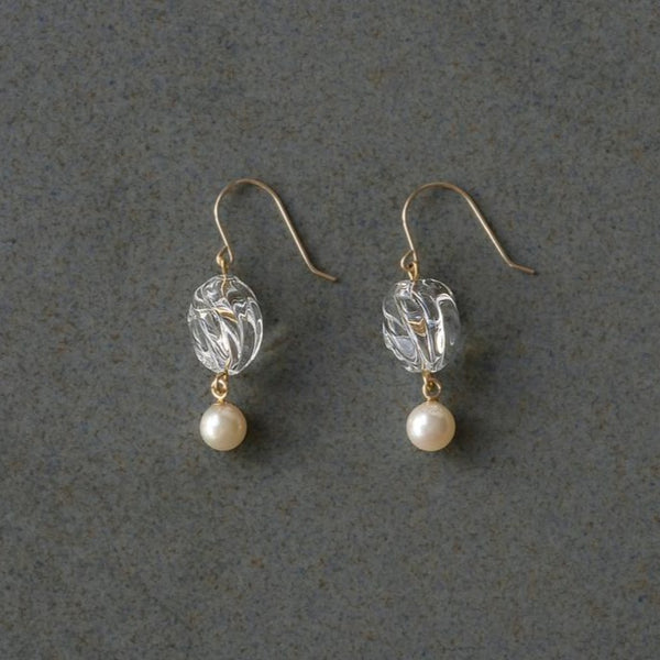 hario Pearl Series: Wave Pearl Earrings