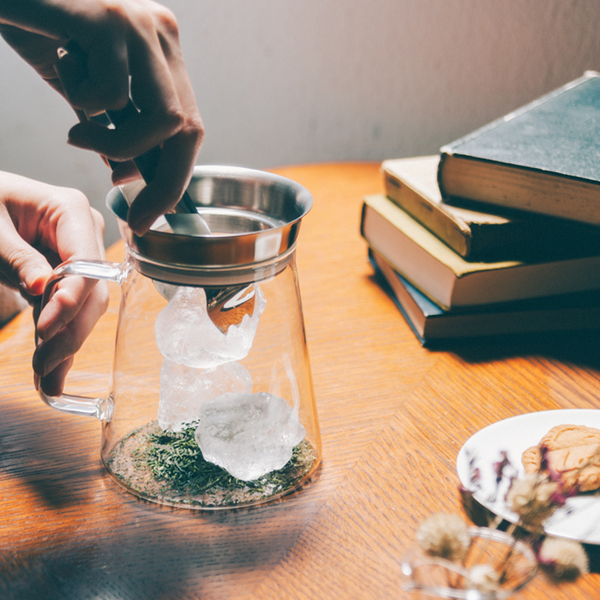 Hario Tea Server Simply With Strainer Lid 450/700mL