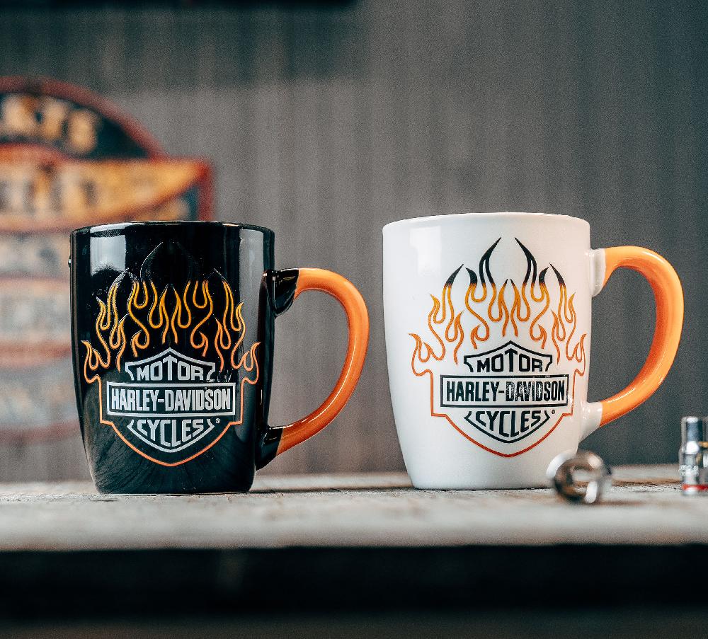 Harley Bar & Shield Flames Color Changing Coffee Mug Set