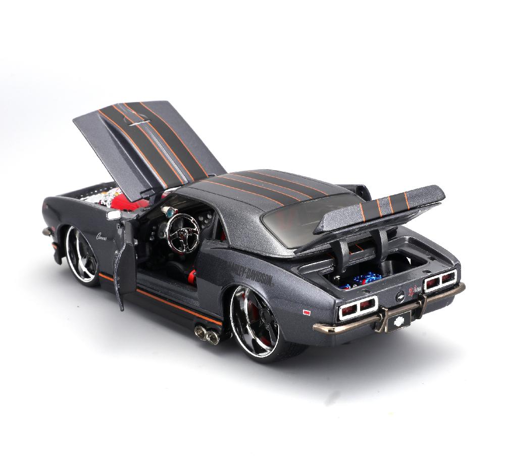 Harley H-D 1:24 Scale Diecast Custom 1968 Chevrolet Camaro