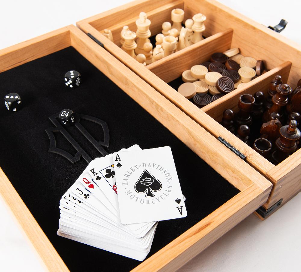 Harley H-D Deluxe 4 In 1 Game Set Chess / Checkers / Backgammon / Playing Cards