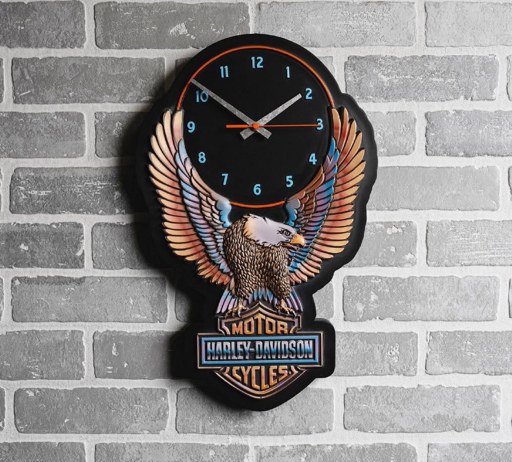 Harley H-D Vivid Bar & Shield Eagle Outdoor Clock