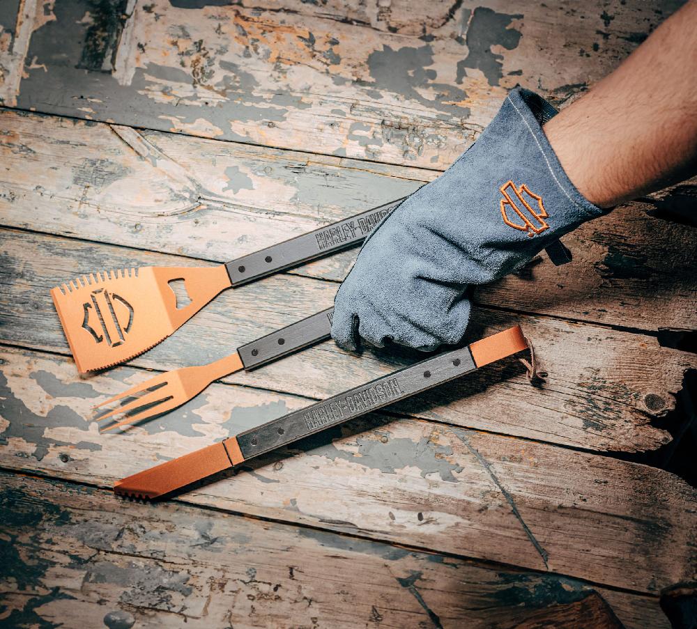 Harley Open Bar & Shield Grill Tool Set