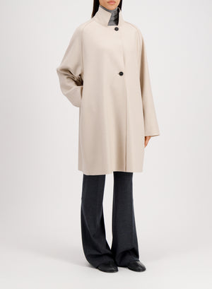 Harris Wharf London Raglan Cape Pressed Wool Almond 120 Tmlk