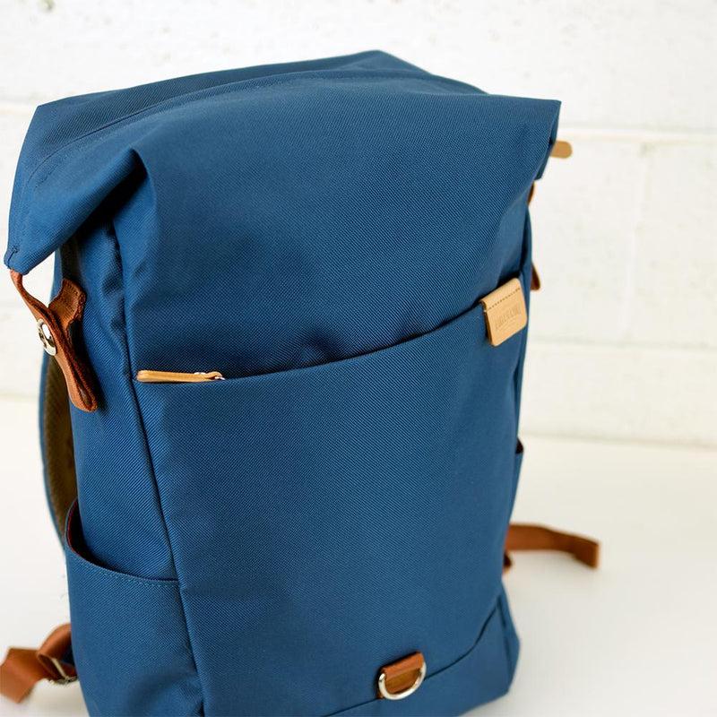 Harvest Label HIGHLINE DAYPACKSKU: HFC-9015-RD-P