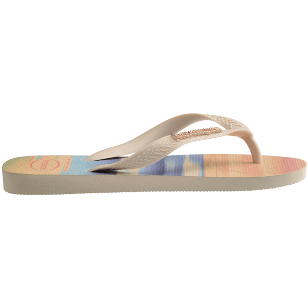 Havaianas Women's Gigi Hadid Metallic Top Flip Flops Beige