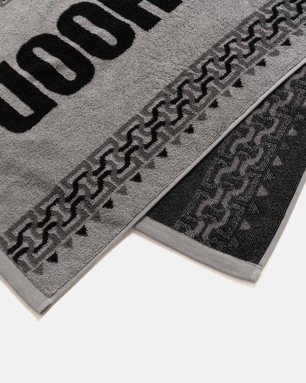 Haven Geometric Pattern Bath Towel Grey