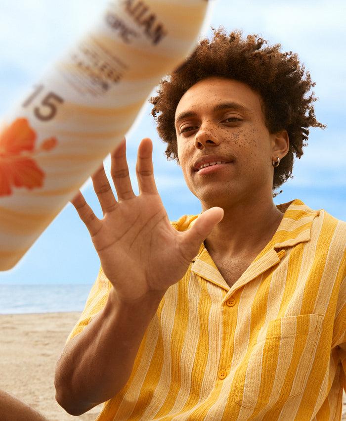 Hawaiian Tropic Weightless Hydration Clear Spray SPF 15