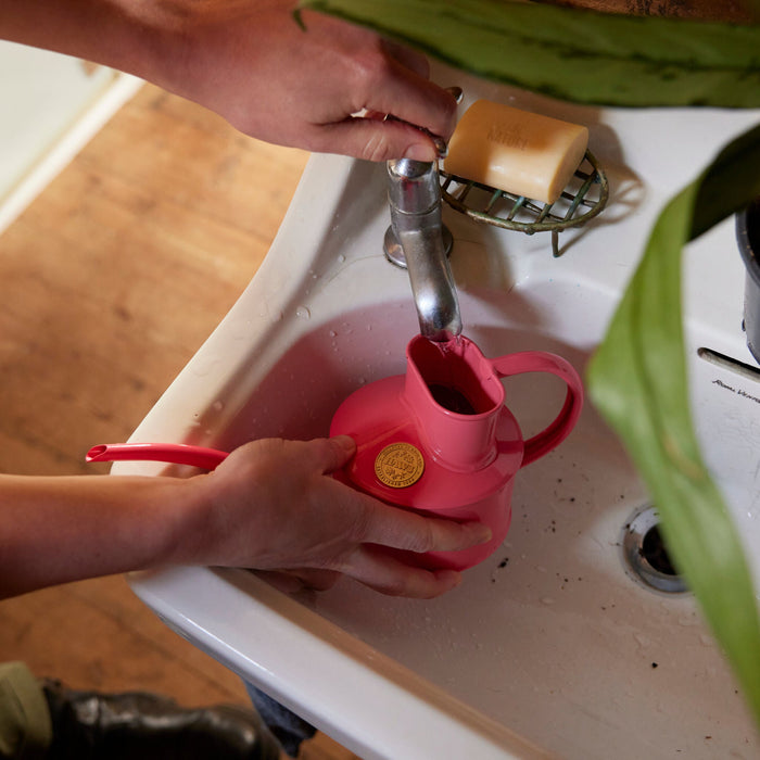 Haws The Fazeley Flow Peppercorn Pink - One Pint Indoor Metal Watering Can
