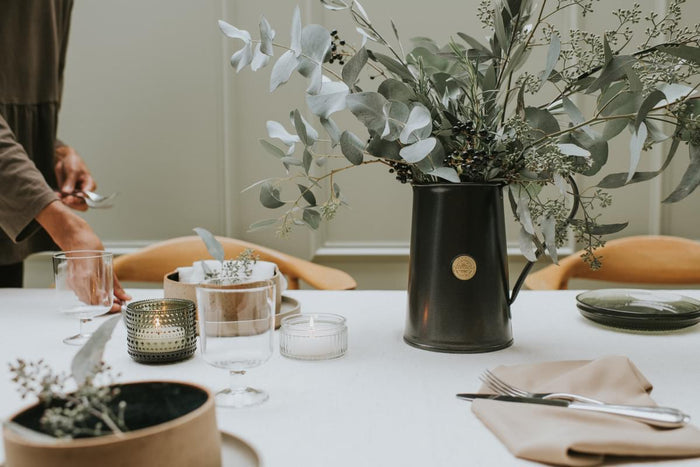 Haws The Rowley Ripple - Plants And Flowers Set - Green & Graphite - Two Pint Indoor Metal Watering Can And Jug Bundle