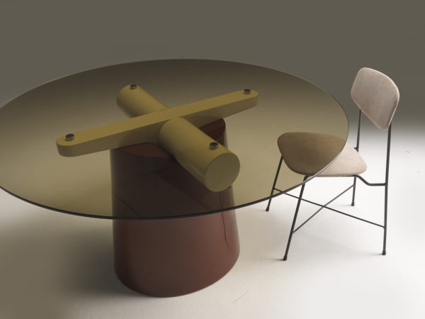 Haymann BETTY ROUND DINNER TABLE